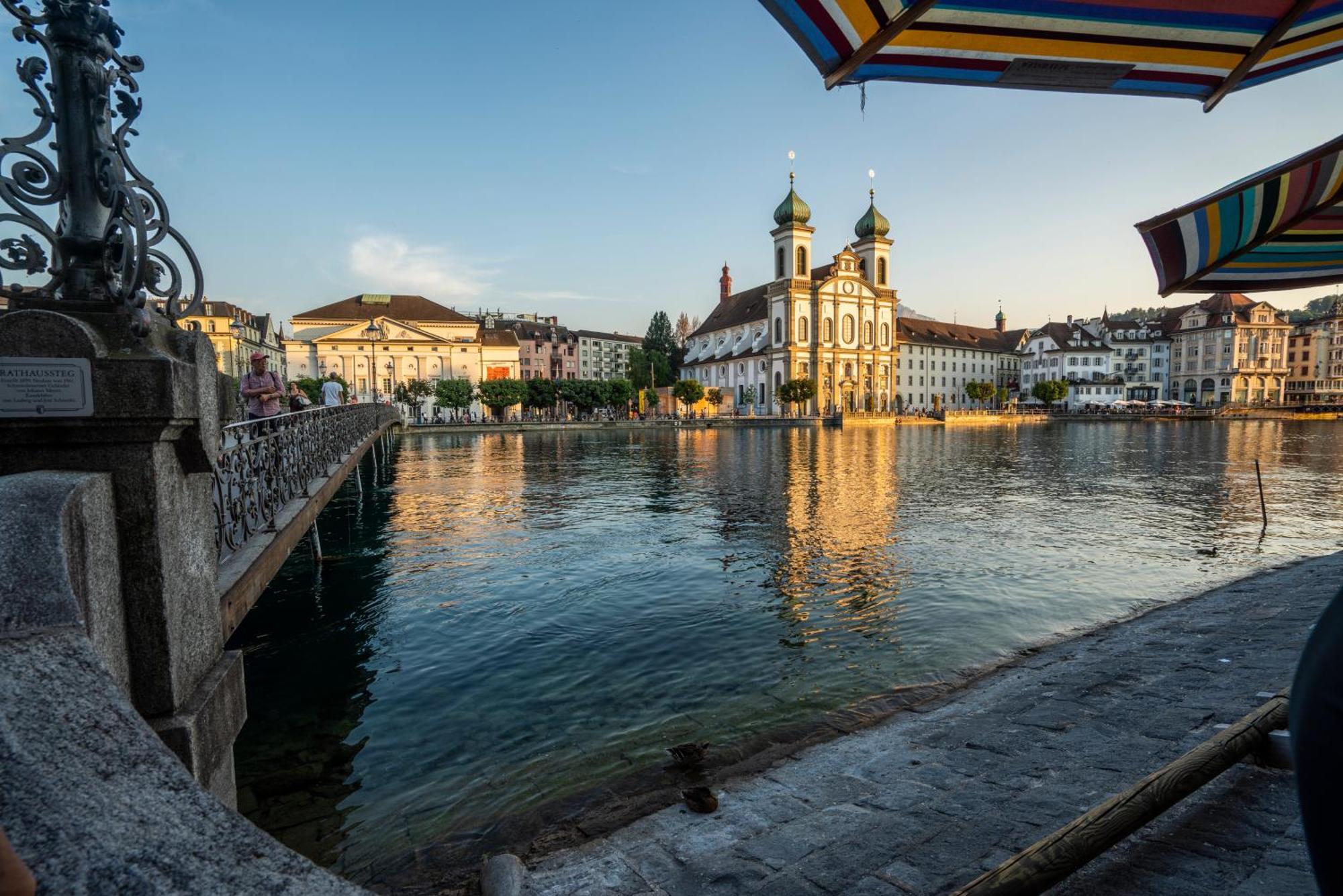 Glandon Rooms Limelight - Self-Check-In Luzern Eksteriør billede